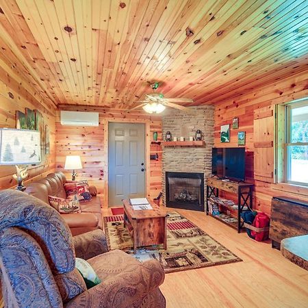 Blue Ridge Mountain Cabin With Views And Hot Tub Спарта Екстер'єр фото
