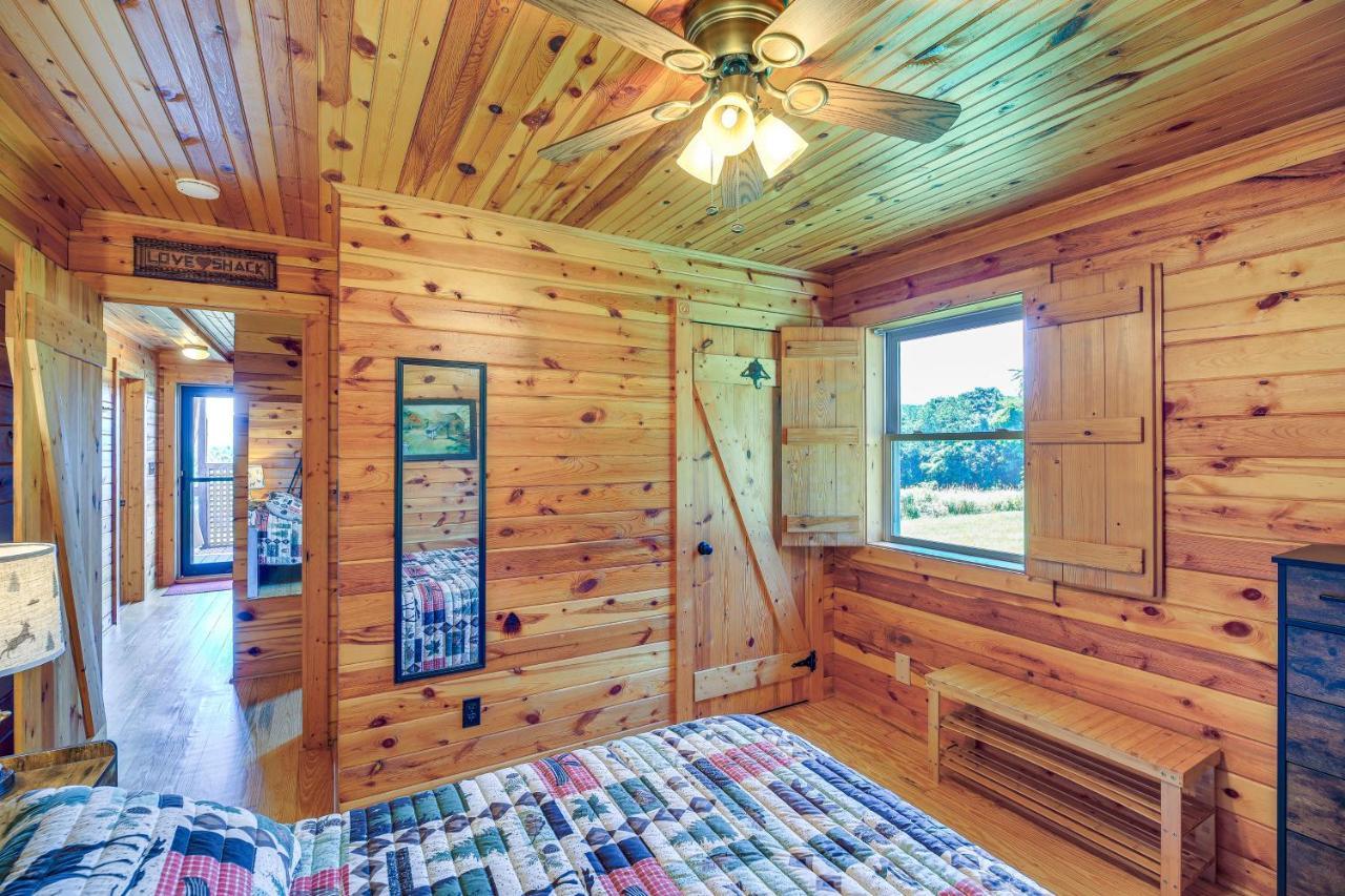 Blue Ridge Mountain Cabin With Views And Hot Tub Спарта Екстер'єр фото