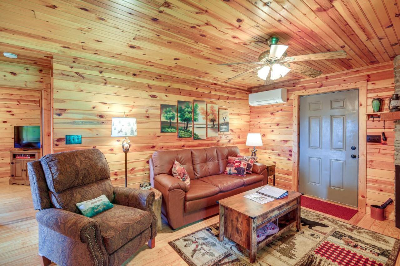 Blue Ridge Mountain Cabin With Views And Hot Tub Спарта Екстер'єр фото