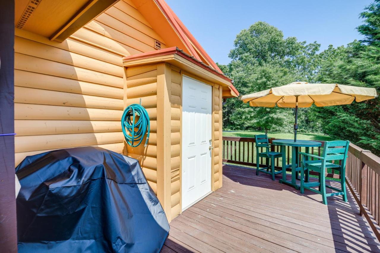Blue Ridge Mountain Cabin With Views And Hot Tub Спарта Екстер'єр фото